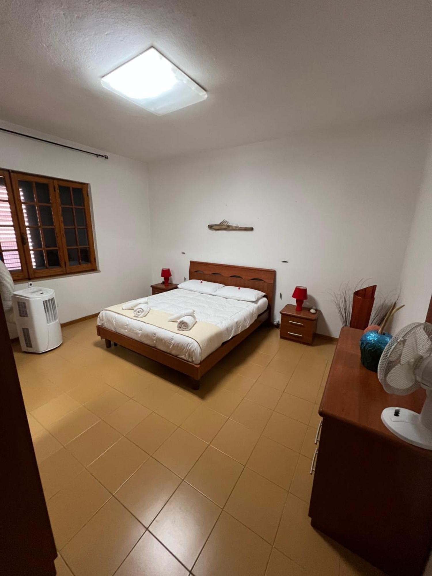 Casa Maestrale Appartement Gonnesa Buitenkant foto